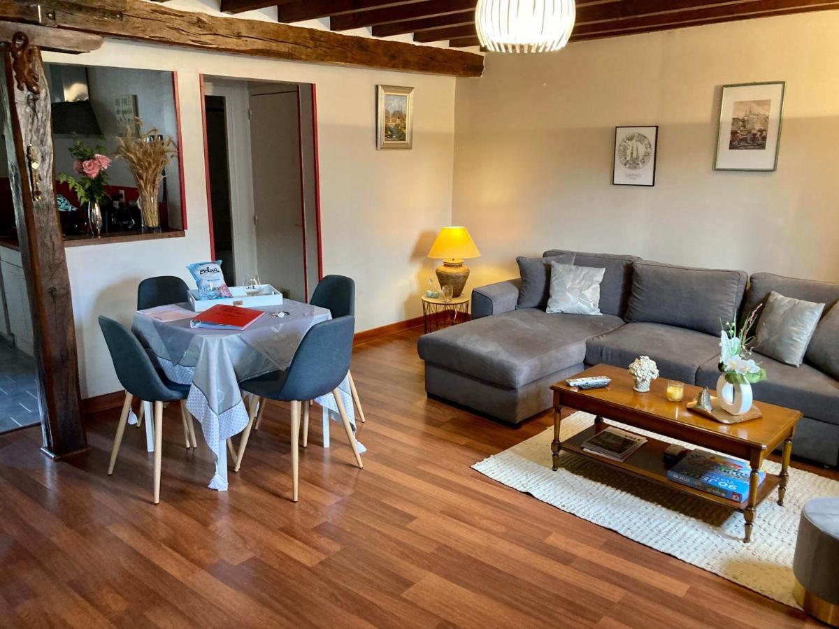 Appartement De La Breche 44 M2 Place Drouaise Au Coeur Historique شارتر المظهر الخارجي الصورة